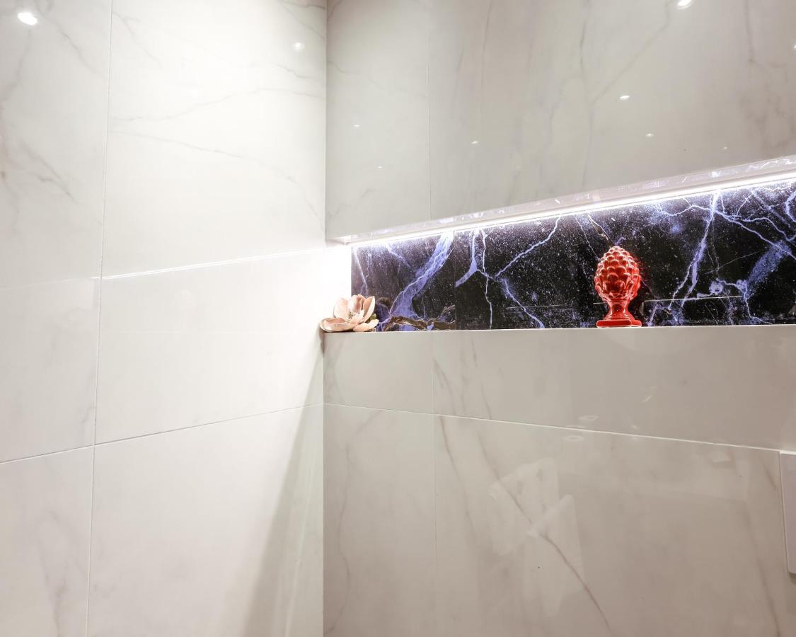 Marmur Luxury Room Lecce Exterior foto